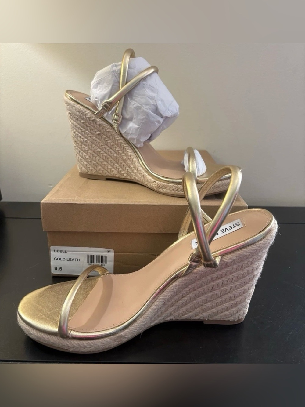 Steve Madden Udell Women's Gold Wedge Sandal Size 9.5 Leather Brand New In Box